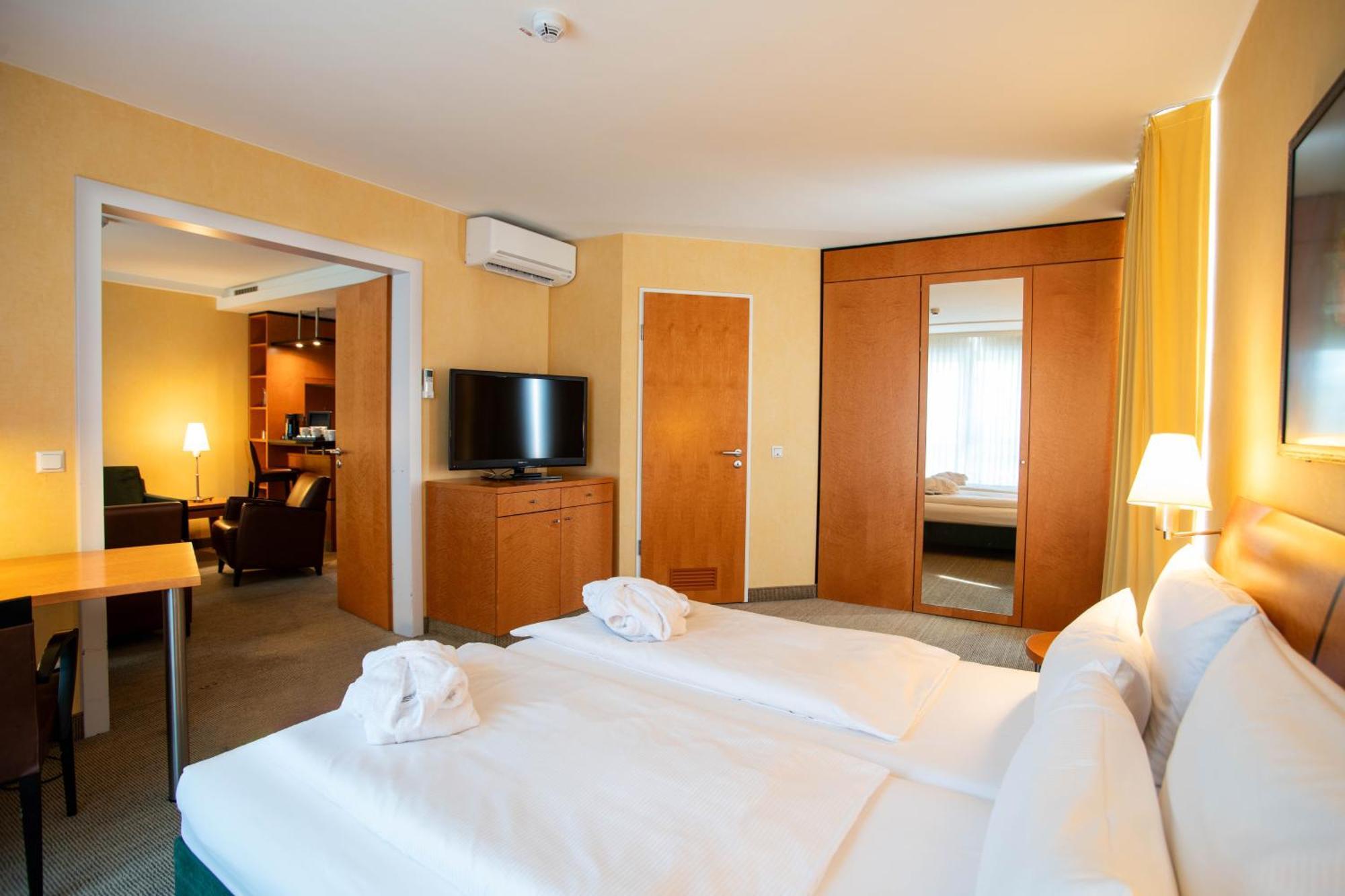 Western Premier Airporthotel Berlin 4*